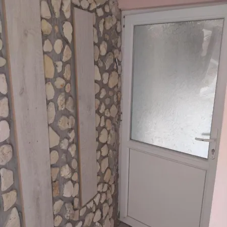 за гости иречек Daire Varna