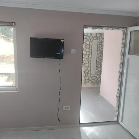 Daire за гости иречек *